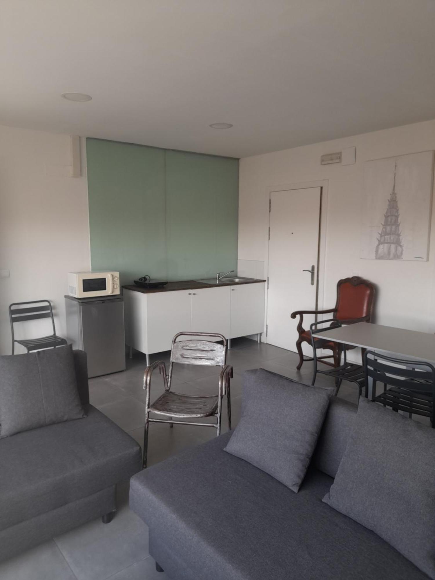 Toletum Low Cost Lofts Diafanos O 2Dormitorios Parking Municipal Gratis Al Aire Libre A 100M Toledo Buitenkant foto